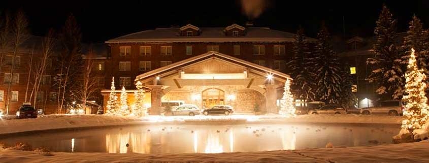 CREATING A CHRISTMAS IN SUN VALLEY